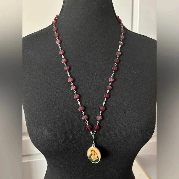 Estate Bundle | Rosary + Saint Anthony Prayer Necklaces - Picture 6 of 8